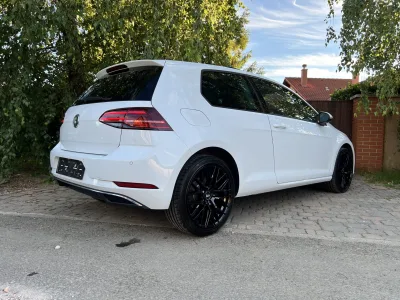 Volkswagen Golf VII 1.5 TSI DSG7 4. kép