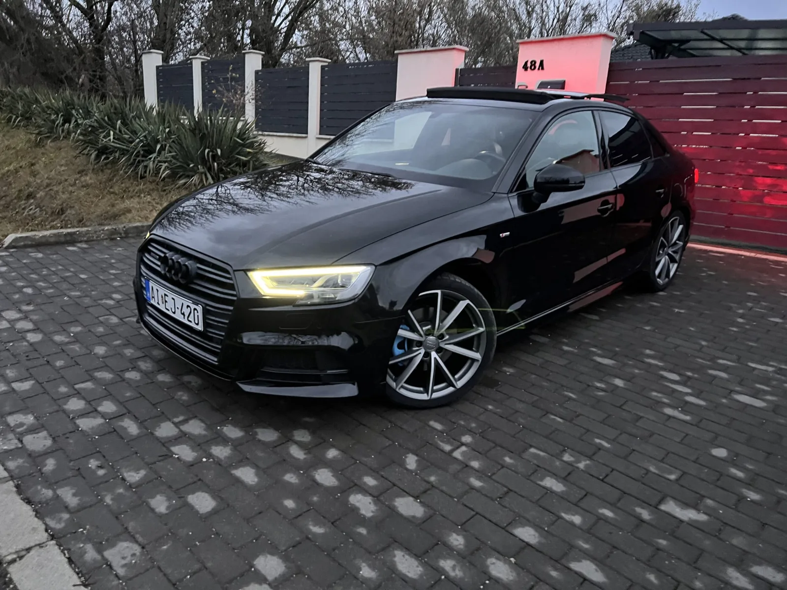 Audi A3 2.0 TFSI Quattro 190LE DSG7 3xS-Line Black Edition