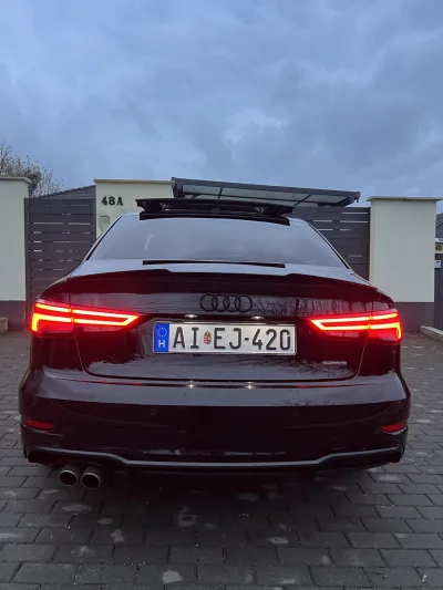 Audi A3 2.0 TFSI Quattro 190LE DSG7 3xS-Line Black Edition 16. kép