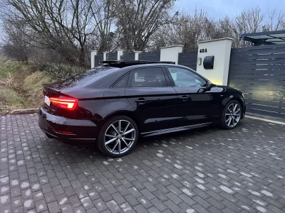 Audi A3 2.0 TFSI Quattro 190LE DSG7 3xS-Line Black Edition 19. kép