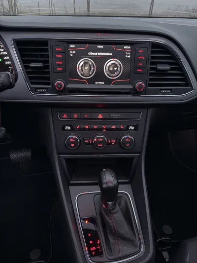 Seat Leon 1.4 TSI FR DSG7 15. kép