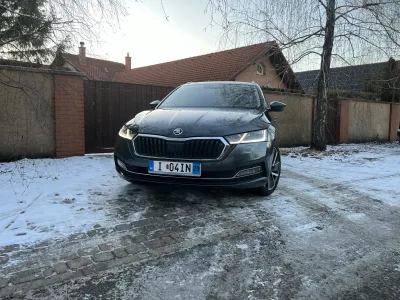 Skoda Octavia 1.4 TSI iV First Edition 3. kép