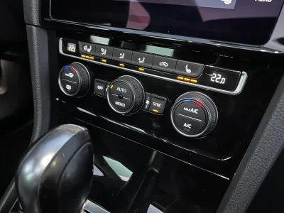 Volkswagen Golf 7.5 1.4 TSI 150LE DSG7 35. kép