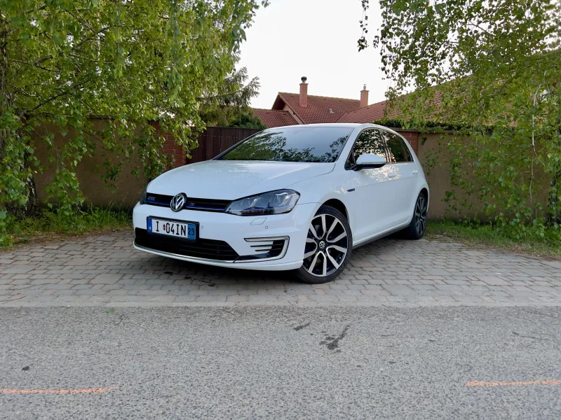 Volkswagen Golf GTE Plugin hybrid DSG