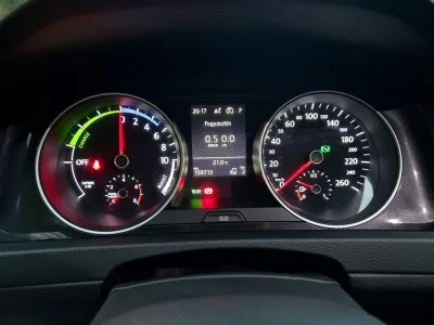 Volkswagen Golf GTE Plugin hybrid DSG 35. kép