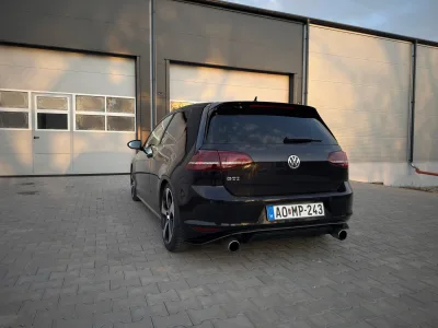 Volkswagen Golf GTI 2.0 TSI 220LE MANUAL6 2. kép